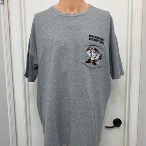 Taz T-shirt Real Men don't ask directions XL